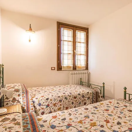 Stunning In Casalguidi Pt With Wifi Vakantiehuis